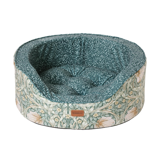 Morris & Co Pimpernel and Lily Leaf Oval Bed - Small