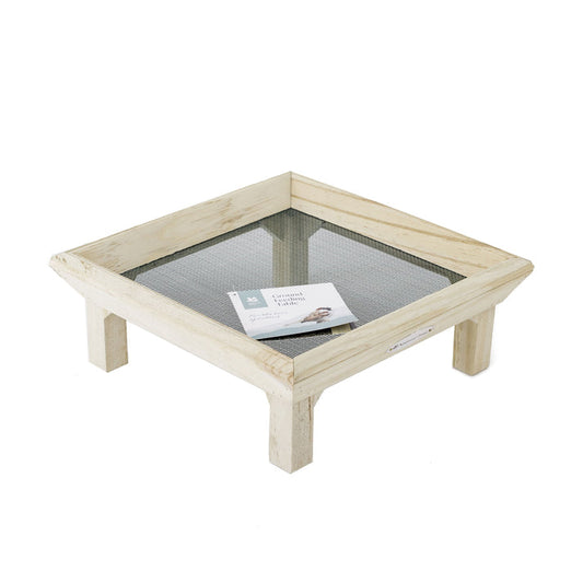National Trust Wild Life On Ground Feeding Table