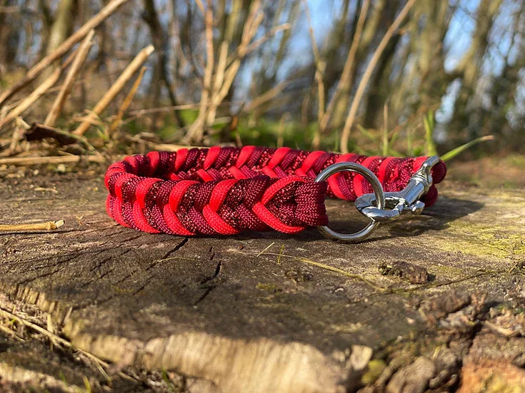 Ruby - Handmade Paracord Dog Collar - Small 9-12" / Nickel / Normal Clasp