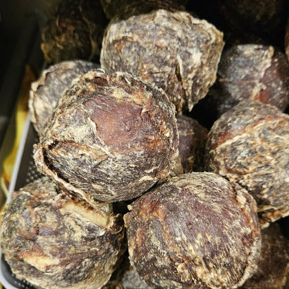 Better Natural Treats Duck Wrapped Beef Skin Ball with Egg Yolk Centre – Single