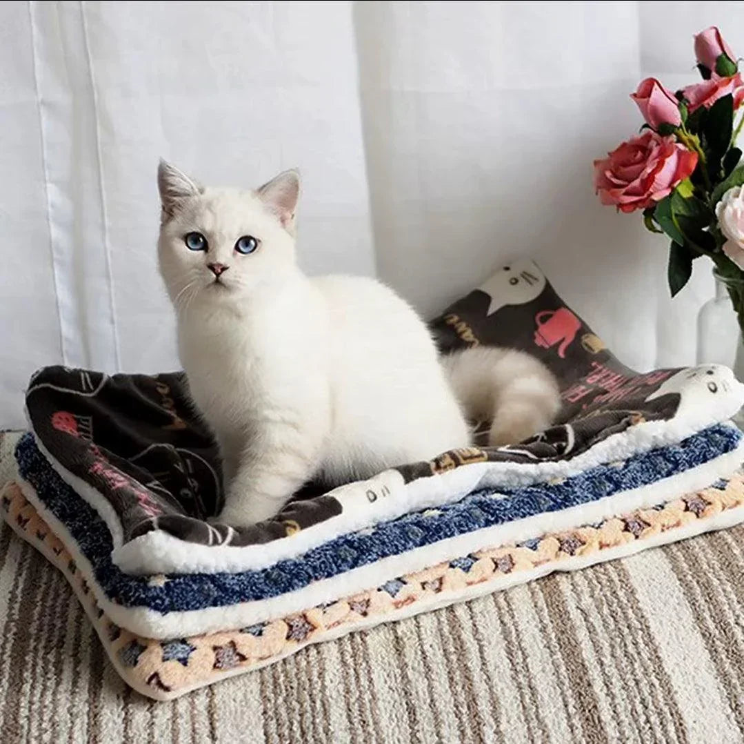 Super Soft Cushion Bed Blanket - North East Pet Shop Dog Shack UK