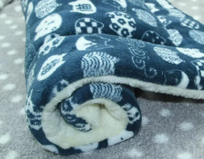 Super Soft Cushion Bed Blanket - North East Pet Shop Dog Shack UK